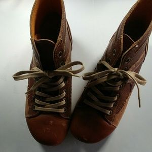 Tatami/Birkenstocks tan leather ankle boots sz 42